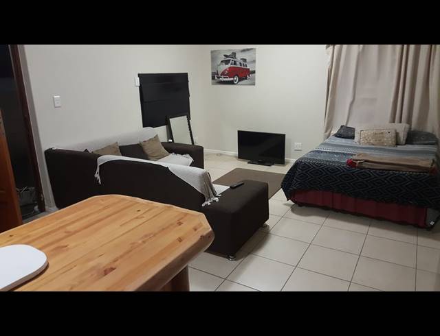 0.5 BEDROOM APARTMENT TO LET IN LA COLLINE